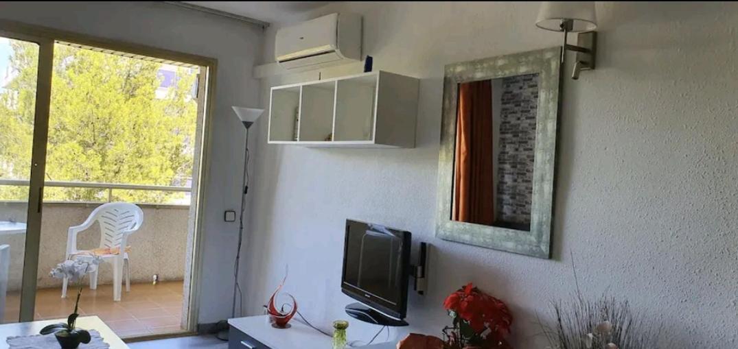 Bonito Apartamento Cerca De La Playa Салоу Экстерьер фото