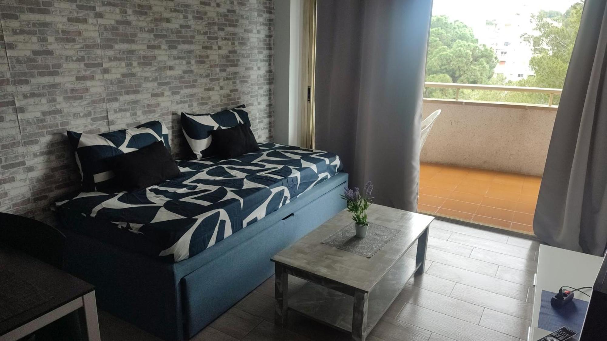 Bonito Apartamento Cerca De La Playa Салоу Экстерьер фото